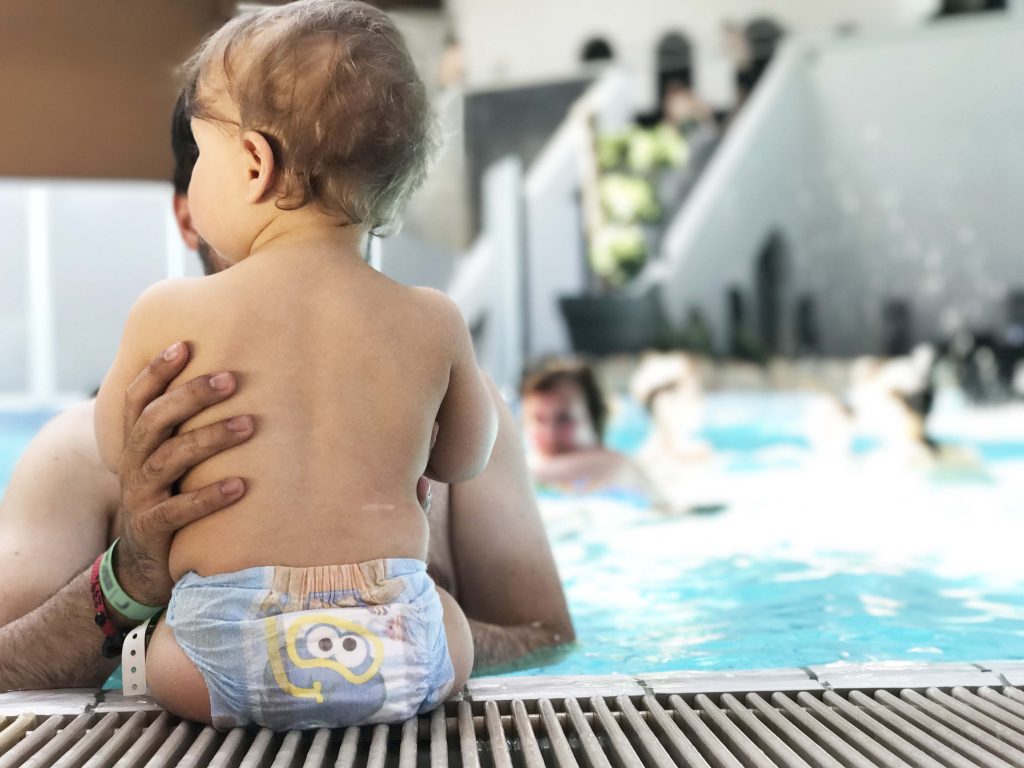 Schwimmen mit Baby, Pampers Splashers, Schwimmwindel, Was brauchen ich zum Schwimmen mit Baby, Babyschwimmen, Schwimmbad, Baby Schwimmring